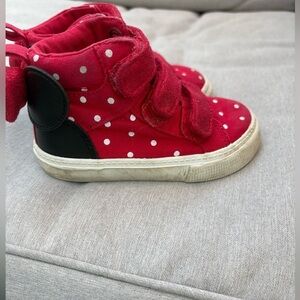 Baby Gap - Minnie Mouse sneakers - size 6